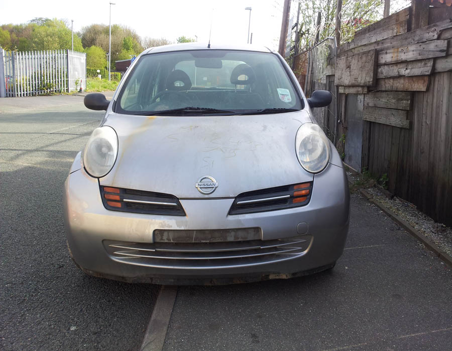 Nissan micra door hinges #3