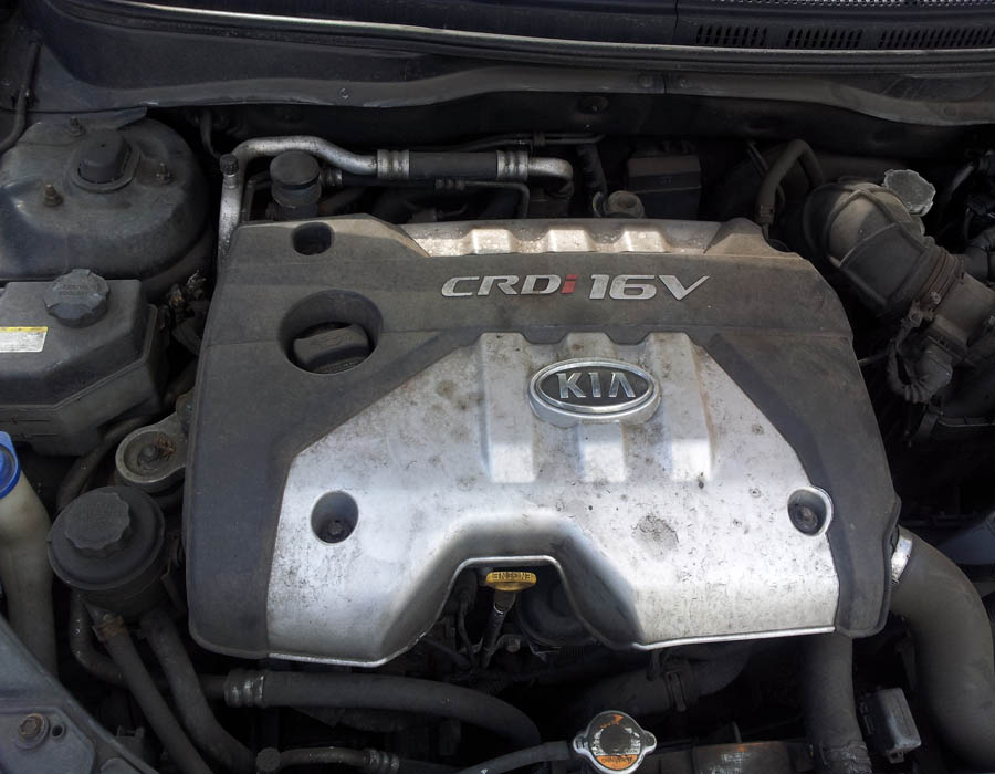 Kia Rio LX CRDI engine-diesel