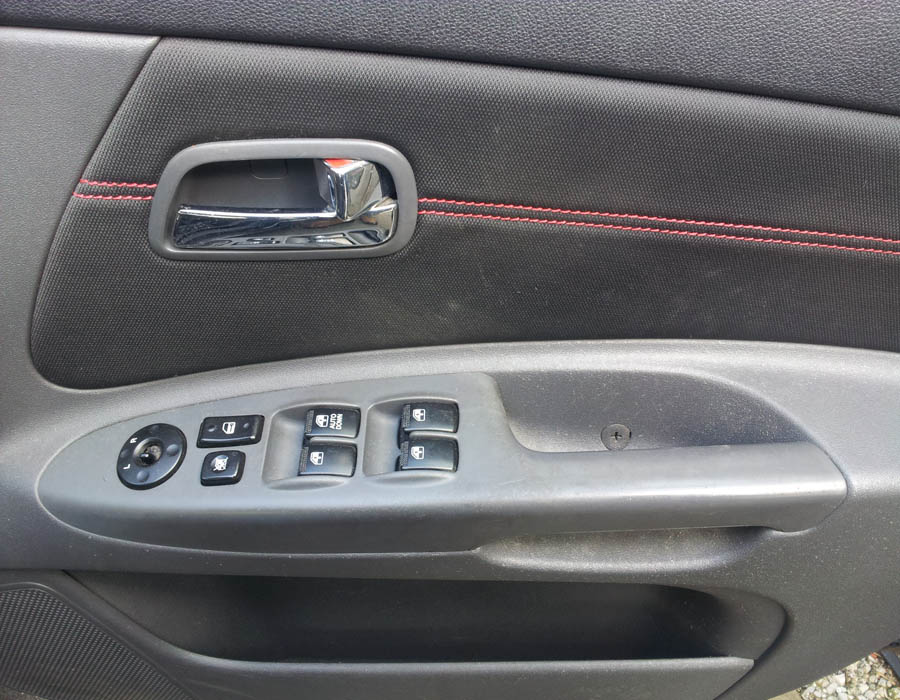 Kia Rio LX CRDI window-switch-driver-side-front