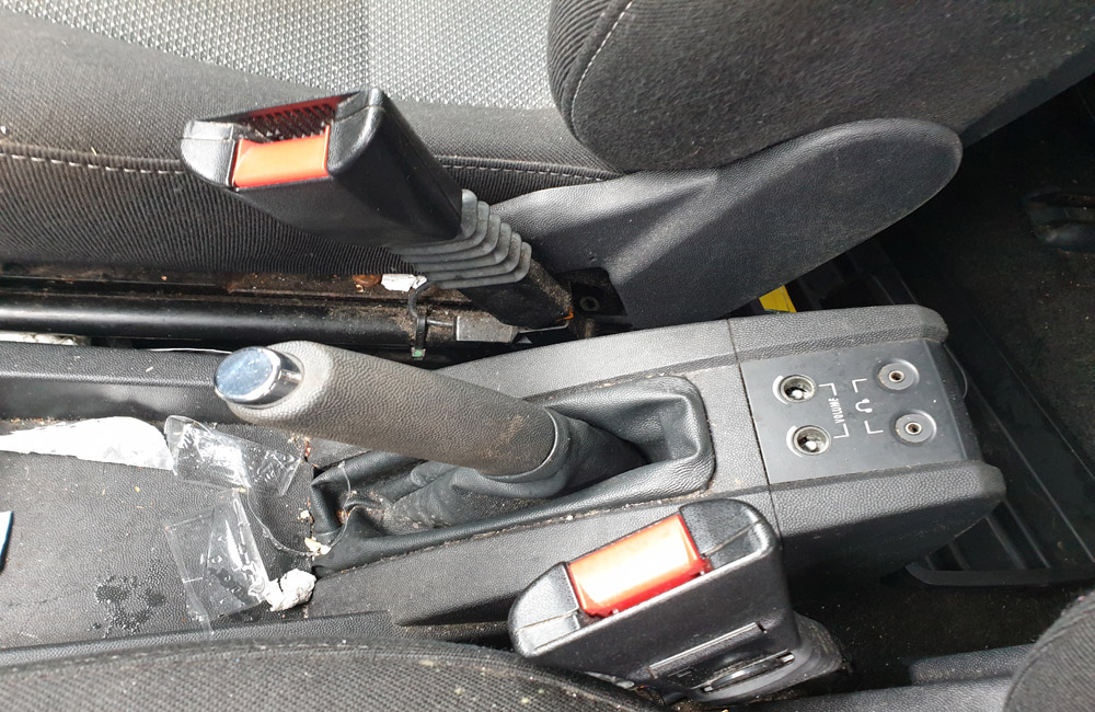 Vauxhall Meriva Design 16V Seat belt stalk buckle driver side front