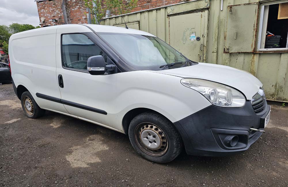 Vauxhall Combo MK3 D Breaking Spares Parts White Front End 2011-2018